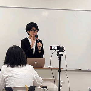 講演